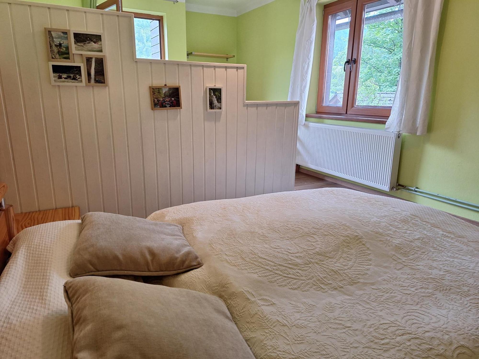 Adventure House Hotell Palfau Rum bild